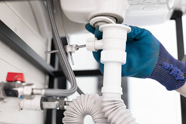 Reliable Emergency Plumber contractor in Van Lear, KY by Masters Plumbing Service